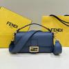 FD8610PLS-168　フェンディ FENDI 2023年最新入荷 バゲット ホーボーバッグ 2way 肩掛け ショルダーバッグ クロスボディバッグ レディースかばん