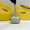 FD8609SDG-168　フェンディ FENDI 2023年最新入荷 ファースト ホーボーバッグ トートバッグ ハンドバッグ 手持ちかばん レディースかばん