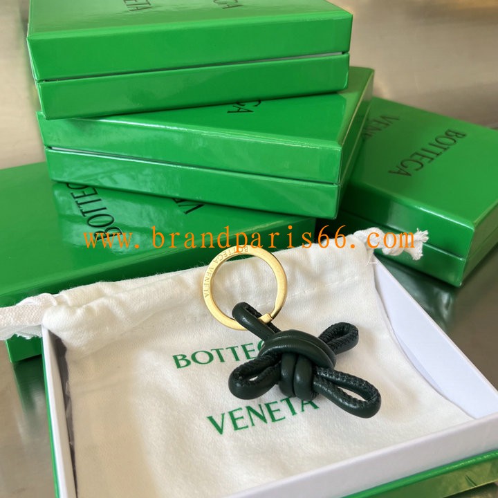 BOV619100SG-aj　ボッテガヴェネタ BOTTEGAVENETA 2023年最新入荷 キーホルダー キーリング キーケース バッグチャーム