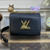 M21118J-057　ルイヴィトン LOUISVUITTON 2023年最新入荷 ツイスト ミニ チェーンポーチ 斜め掛け ショルダーバッグ クロスボディバッグ エピレザー 