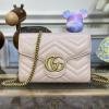 GG474575FH-057　グッチ GUCCI 2023年最新入荷 GGマーモント チェーンウォレット フラップバッグ 斜め掛け ショルダーバッグ クロスボディバッグ カード入れ
