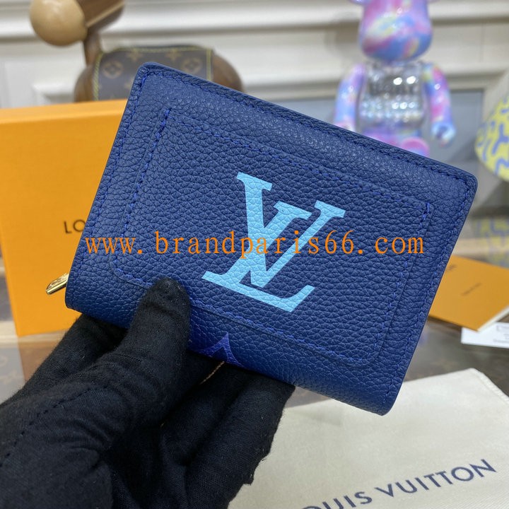 M82329-057　ルイヴィトン LOUISVUITTON 2023年最新入荷 ポルトフォイユ クレア 二つ折り短財布 ショートウォレット 小銭入れ コインケース カードポケット モノグラムアンプラント レザー