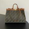 FD83331GZ-BXN　フェンディ FENDI 2023年最新入荷 ピーカブー エックス トートバッグ ハンドバッグ 2way ショルダーバッグ クロスボディバッグ レディースかばん