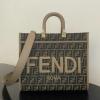 FD56882BKF-BXN　フェンディ FENDI 2023年最新入荷 サンシャイン トップハンドルバッグ トートバッグ ハンドバッグ 2way ショルダーバッグ レディースかばん