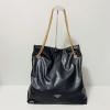 BA742941BK-025　バレンシアガ BALENCIAGA 2023年最新入荷 CRUSH ミディアム トートバッグ ウィメンズ ハンドバッグ ショルダーバッグ レディースかばん クロスボディバッグ