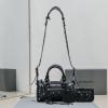 BA743356ZBK-025　バレンシアガ BALENCIAGA 2023年最新入荷 LE CAGOLE ダッフルバッグ トートバッグ 2way ショルダーバッグ クロスボディバッグ ウィメンズバッグ