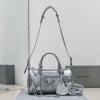 BA743356DSY-025　バレンシアガ BALENCIAGA 2023年最新入荷 LE CAGOLE ダッフルバッグ トートバッグ 2way ショルダーバッグ クロスボディバッグ ウィメンズバッグ