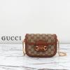 GG675801BXK-057　グッチ GUCCI 2023年最新入荷 ホースビット 1955 GG クリスタル ミニバッグ チェーンポーチ 斜め掛け ショルダーバッグ クロスボディバッグ