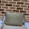 GG696009PKQ-057　グッチ GUCCI 2023年最新入荷 ジャンボGG ミディアム メッセンジャーバッグ 斜め掛け ショルダーバッグ クロスボディバッグ