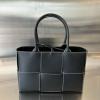 BOV652867CBK-aj　ボッテガヴェネタ BOTTEGAVENETA 2023年最新入荷 スモール アルコ トートバッグ トップハンドルバッグ ハンドバッグ 肩掛け ショルダーバッグ