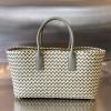 BOV755336PHX-aj　ボッテガヴェネタ BOTTEGAVENETA 2023年最新入荷 カバ トートバッグ トップハンドルバッグ ハンドバッグ レディースかばん イントレチャートレザー バイカラー