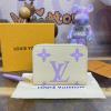 M60574BZ-057　ルイヴィトン LOUISVUITTON 2023年最新入荷 ジッピー コイン パース コインケース 小銭入れ ファスナー短財布 ショートウォレット グレインレザー