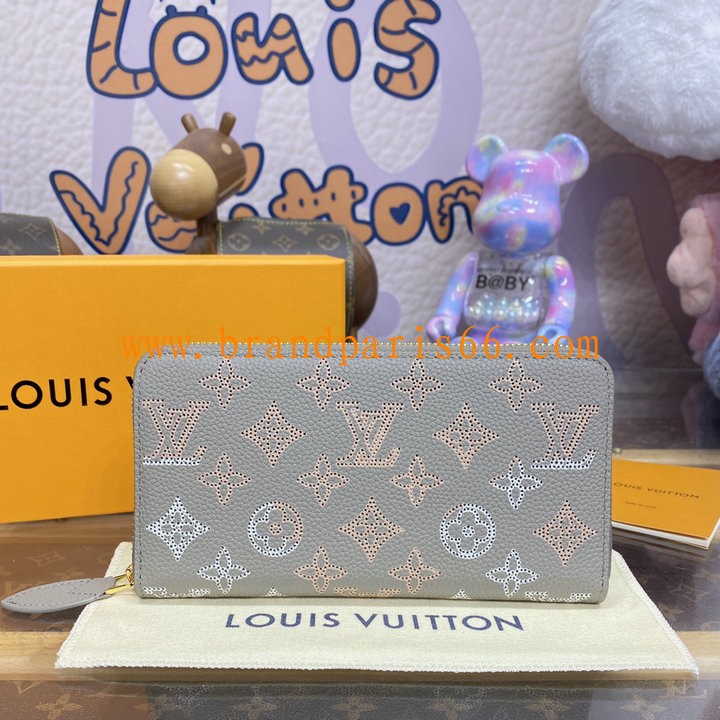 M82647-057　ルイヴィトン LOUISVUITTON 2023年最新入荷 フライト モード ジッピー ウォレット ファスナー長財布 ロングウォレット