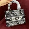 CD0565MTBK-99　クリスチャンディオール CHRISTIAN DIOR 2024年最新入荷 レディ ディオール スモール トートバッグ 2way 斜め掛け ショルダーバッグ クロスボディバッグ