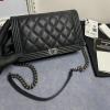 CH1117WQYBK-CC　シャネル CHANEL 2024年最新入荷 クラシック フラップバッグ 斜め掛け ショルダーバッグ クロスボディバッグ レディースかばん