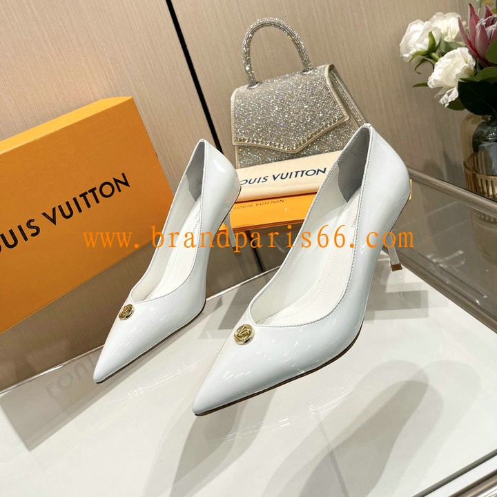LVJ24002ZQ-26　ルイヴィトン LOUISVUITTON  2024年最新入荷 ウィメンズ パンプス ミドルヒールシューズ ローファー レディースシューズ