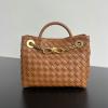 BOV786008QTH-aj　ボッテガヴェネタ BOTTEGAVENETA 2024年最新入荷 スモール チェーン アンディアーモ トップハンドルバッグ トートバッグ ハンドバッグ