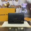 M82764-057　ルイヴィトン LOUISVUITTON 2024年最新入荷 ポルトフォイユ カプシーヌ コンパクト 三つ折り短財布 ショートウォレット カード入れ 札入れ 小銭入れ