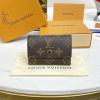 M68704-057　ルイヴィトン LOUISVUITTON 2024年最新入荷 カード入れ 三つ折り短財布 カードポケット ショートウォレット