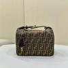 FD0157BKF-168　フェンディ FENDI 2024年最新入荷 スモールバッグ 弁当袋 トートバッグ ハンドバッグ キャリーバッグ