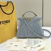 FD8BN327MJQL-168　フェンディ FENDI 2024年最新入荷 ピーカブー ISeeU スモール トートバッグ トップハンドルバッグ ハンドバッグ 2way ショルダーバッグ