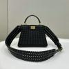 FD8BN335MJBK-168　フェンディ FENDI 2024年最新入荷 ピーカブー ISeeU プチ トートバッグ トップハンドルバッグ ハンドバッグ 2way ショルダーバッグ