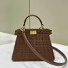FD8BN335MJKF-168　フェンディ FENDI 2024年最新入荷 ピーカブー ISeeU プチ トートバッグ トップハンドルバッグ ハンドバッグ 2way ショルダーバッグ