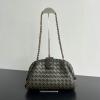 BOV785807MG-aj　ボッテガヴェネタ BOTTEGAVENETA 2024年最新入荷 チェーン付き ローレン1980 クラッチバッグ レディース ショルダーバッグ 濃い緑