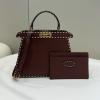 FD8BN321LCJH-168　フェンディ FENDI 2024年最新入荷 ピーカブー ISeeU ミディアム ハンドバッグ トートバッグ 2way ショルダーバッグ レディース