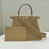 FD8BN321MJXS-168　フェンディ FENDI 2024年最新入荷 ピーカブー ISeeU ミディアム ハンドバッグ トートバッグ 2way ショルダーバッグ レディース 