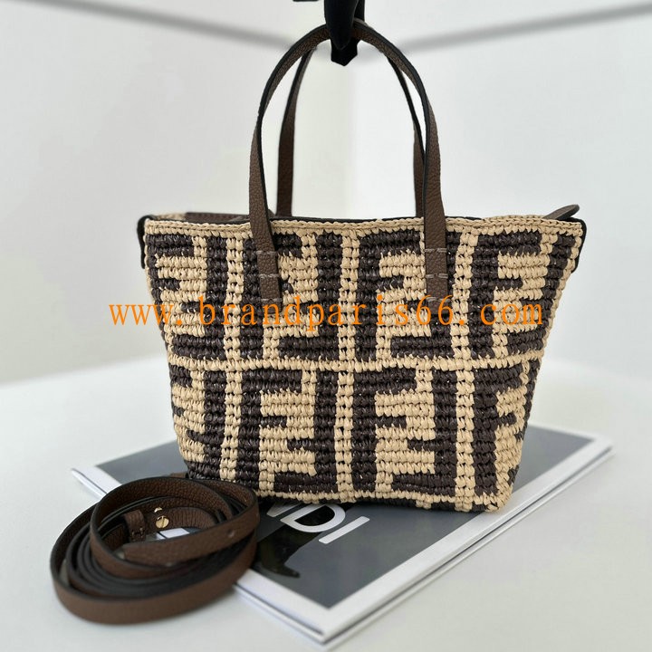 FD8BS096BXK-168　フェンディ FENDI 2024年最新入荷 ロール ミニ ハンドバッグ ブラウンFFラフィア クロシェミニバッグ トートバッグ レディース
