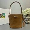 PD1BE078RKF-GH　プラダ PRADA 2024年最新入荷 ミニ スエード バケットバッグ ショルダーバッグ トートバッグ レディース