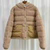 WTMC24004-JS　モンクレール MONCLER 2024年秋冬最新入荷 新作 Audrieu テディ素材 ショート ダウンジャケット ジップジャケット フード付き