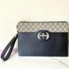 GG723320PKX-057　グッチ GUCCI 2024年最新入荷 GG スプリーム クラッチバッグ 手持ちかばん ストラップ付き キャンパス