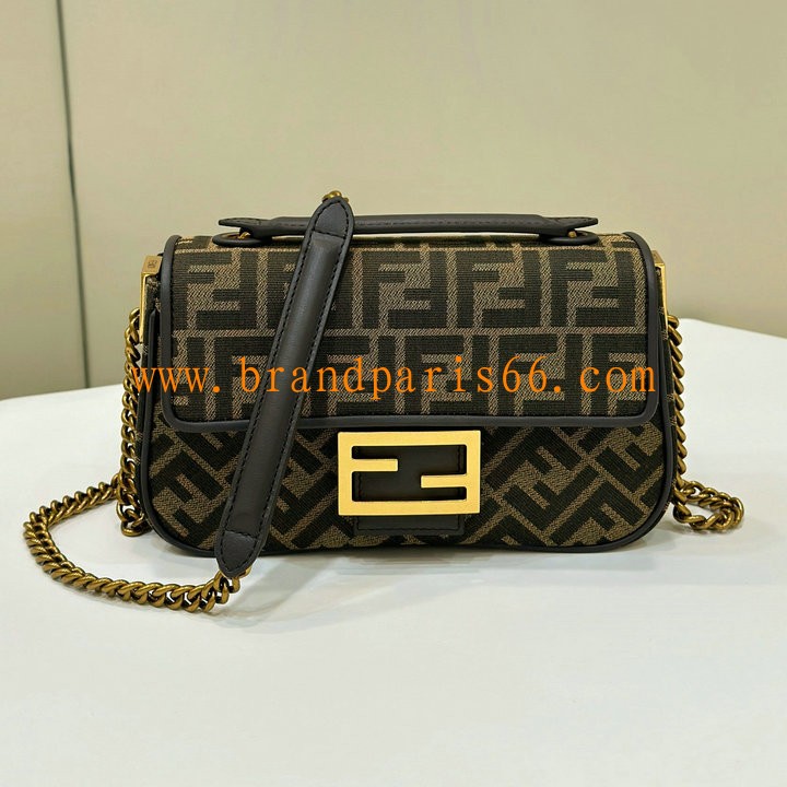 FD8BR793BKF-168　フェンディ FENDI 2024年最新入荷 バゲット チェーン ミディ トートバッグ 2way ショルダーバッグ レディース