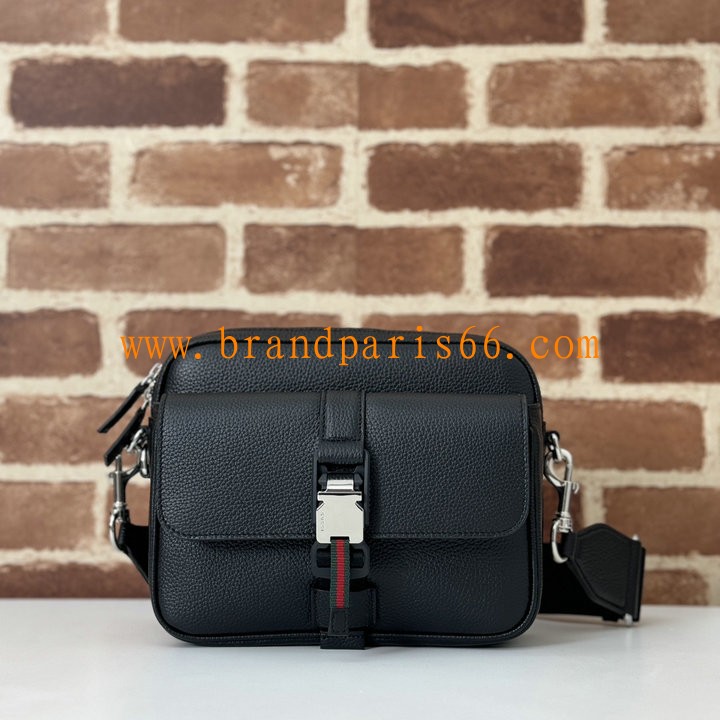 GG816751PBK-057　グッチ GUCCI 2024年最新入荷 ウェブ ストライプ付き スモール クロスボディバッグ メンズ ショルダーバッグ レザー