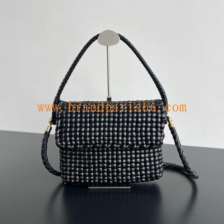 BOV764073BK-aj　ボッテガヴェネタ BOTTEGAVENETA 2024年最新入荷 スイング メッセージバッグ ショルダーバッグ フラップバッグ