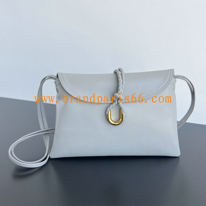 BOV806034QH-aj　ボッテガヴェネタ BOTTEGAVENETA 2024年最新入荷 リベルタ クロスボディバッグ ショルダーバッグ ダブルフラップ