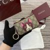 GG818768BXM-057　グッチ GUCCI 2024年最新入荷 キャット ディテール GG キーケース 小銭入れ コインケース ジップウォレット 