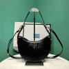 PD1BC194GBK-99　プラダ PRADA 2025年最新入荷 アーケ スモール ショルダーバッグ ホーボーバッグ トートバッグ カーフレザー 