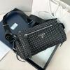 PD1BC236NBK-99　プラダ PRADA 2025年最新入荷 スタッズ付き スモール ショルダーバッグ ホーボーバッグ トートバッグ 