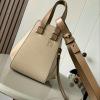 LE9002QLHS-99　ロエベ LOEWE 2025年最新入荷 ハンモックバッグ コンパクト トートバッグ ショルダーバッグ レディース