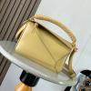 LE9064YL-99　ロエベ LOEWE 2025年最新入荷 スモール パズル ハンドバッグ 2WAY ショルダーバッグ レディース レザー