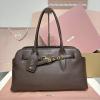 MM5BG310S-057　ミュウミュウ MIUMIU 2025年最新入荷 アバンチュール ナッパレザー ホーボーバッグ ショルダーバッグ レディース
