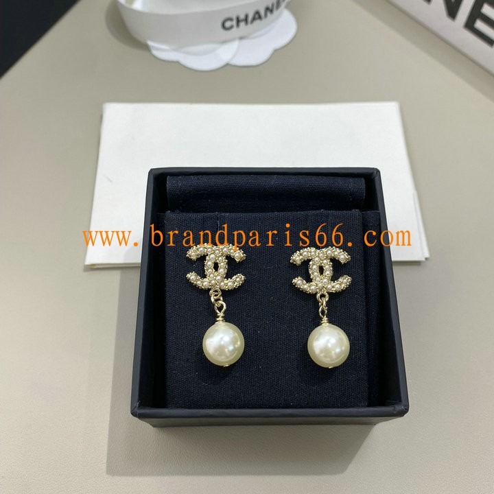EHCH25034-CZZ　シャネル CHANEL 2025年最新入荷 ピアス イヤリング エレガント シンプル ディリー