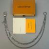 M02216-057　ルイヴィトン LOUISVUITTON 2025年最新入荷 チェーンベルト LV フィガロ キーホルダー バッグチャーム ダブルチェーン
