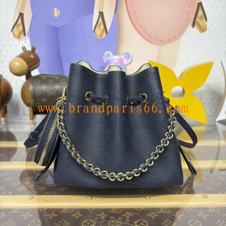 M14315-057　ルイヴィトン LOUISVUITTON 2025年新作 ベラ ドローストリングバッグ ショルダーバッグ マヒナ カーフレザー レディース 