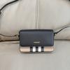 BR028153BK-99　バーバリー BURBERRY 2025年新作 チェック クラッチバッグ ショルダーバッグ レディース