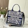 CD99613-99　クリスチャンディオール CHRISTIAN DIOR 2025年新作 Book Tote ブック トートバッグ ハンドバッグ レディース