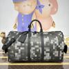 M14957-057　ルイヴィトン LOUISVUITTON 2025年新作 キーポル バンドリエール 50 トートバッグ ボストンバッグ 旅行かばん ダモフラージュ ブラック キャンバス